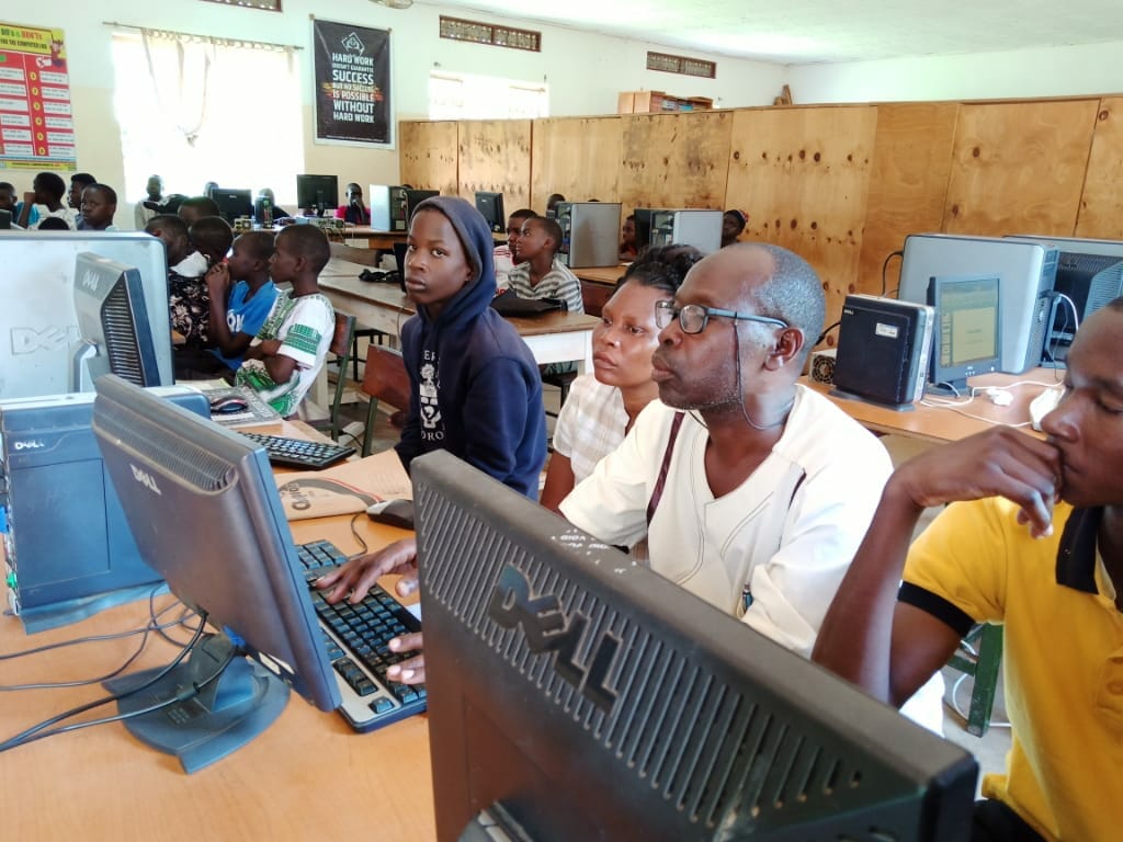 Picture of inside 5th Annual Community Outreach Computer Program